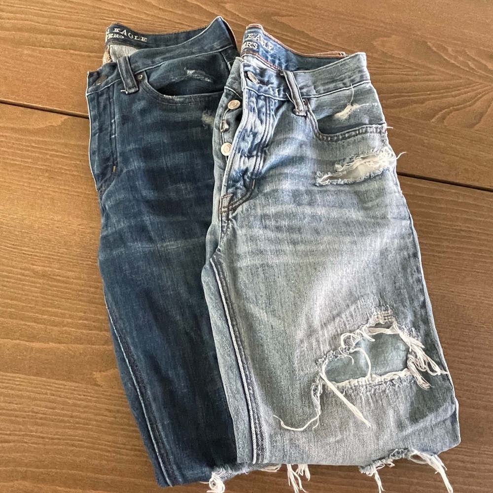 2 pairs of jeans (two American Eagle).